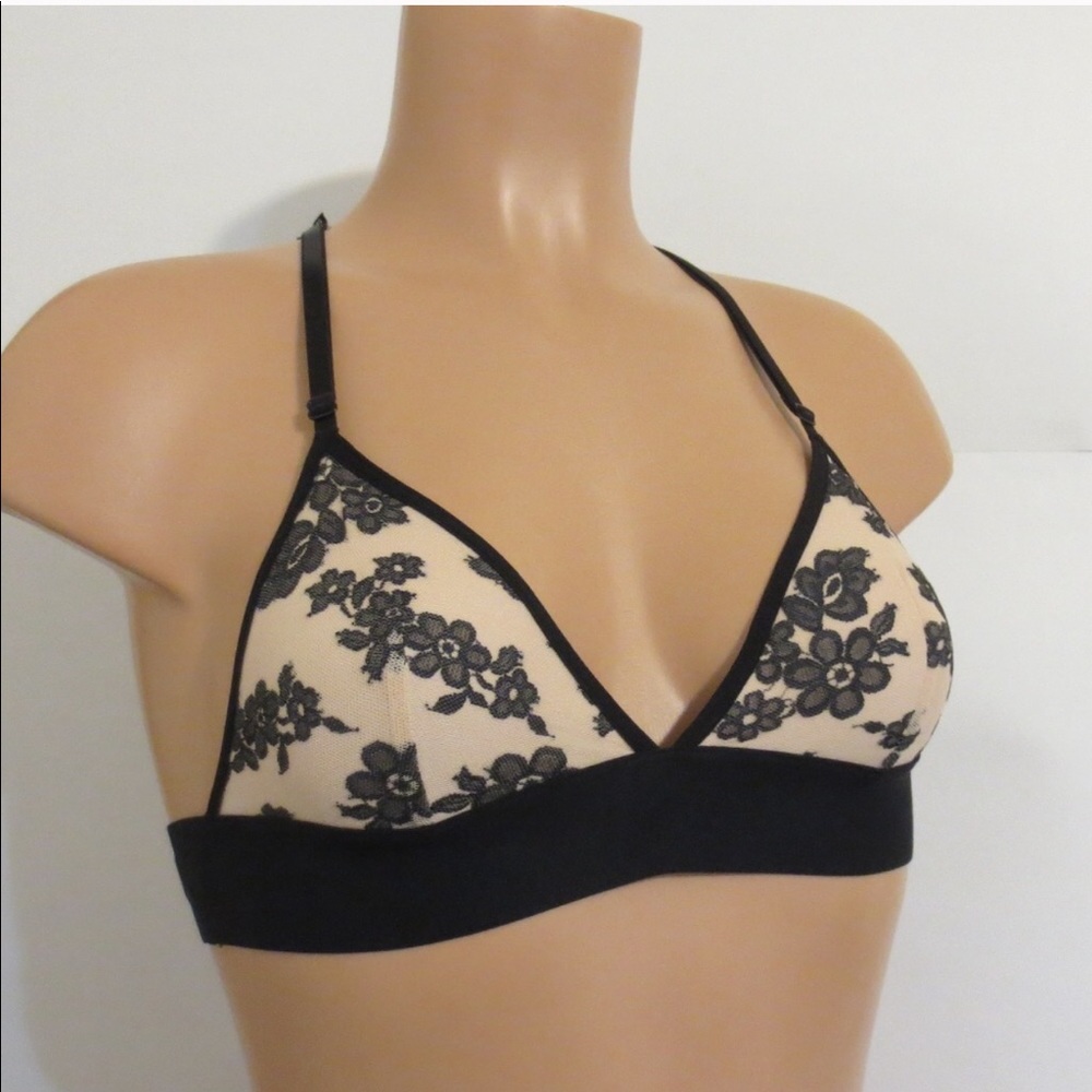 Victoria’s Secret pink bralette